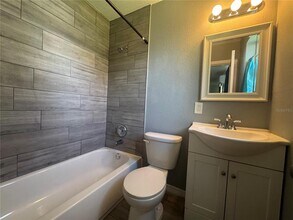 6875 Blind Pass Rd in St Pete Beach, FL - Building Photo - Building Photo