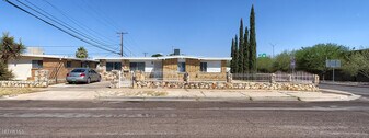 10000 Jamaica St in El Paso, TX - Building Photo