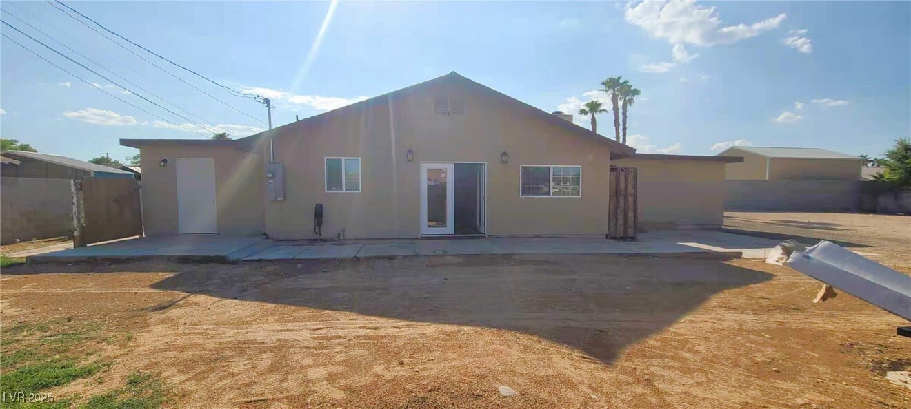 1871 Shadow Mountain Pl in Las Vegas, NV - Building Photo