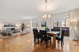 51 John St in Brookline, MA - Building Photo - Building Photo