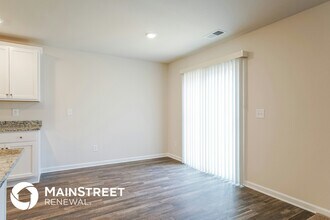 541 Gusty Ln in Zebulon, NC - Foto de edificio - Building Photo