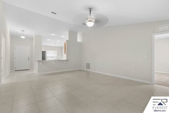 13 Sea Serpent Trail W in Palm Coast, FL - Building Photo - Building Photo