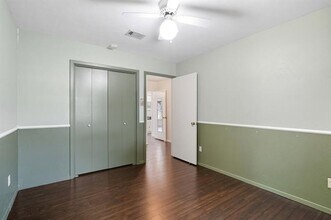 2942 Forest Hills Ln in Richardson, TX - Foto de edificio - Building Photo