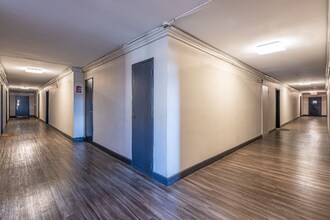 363 Park Ave, Unit 17 in Orange, NJ - Foto de edificio - Building Photo