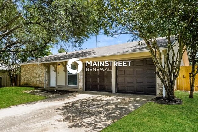 11045 White Sands St in Live Oak, TX - Building Photo - Building Photo
