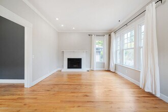 1241 NE 74th Ave in Portland, OR - Building Photo - Building Photo