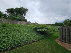 2160 Hawks Bluff Trail NW in Lawrenceville, GA - Building Photo - Building Photo