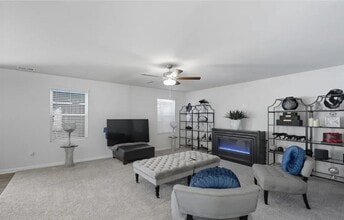 112 Arlington Dr in Raeford, NC - Building Photo - Building Photo