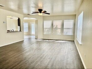 6615 Flatstone Pass in Converse, TX - Building Photo - Building Photo