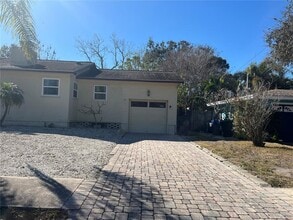 321 San Jose Dr in Dunedin, FL - Building Photo - Building Photo