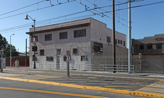 1526 E 1st St in Los Angeles, CA - Building Photo