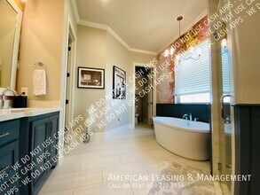 3405 Pond Circle in Beaumont, TX - Building Photo - Building Photo