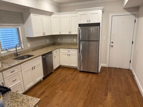 124 Pearl St, Unit 124 in Somerville, MA - Foto de edificio - Building Photo