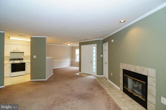 7606 Coachlight Ln in Ellicott City, MD - Building Photo - Building Photo