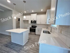 217 Rockfern Ter in Lilburn, GA - Building Photo - Building Photo