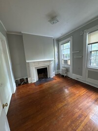 2 Champney Pl, Unit #1 in Boston, MA - Foto de edificio - Building Photo