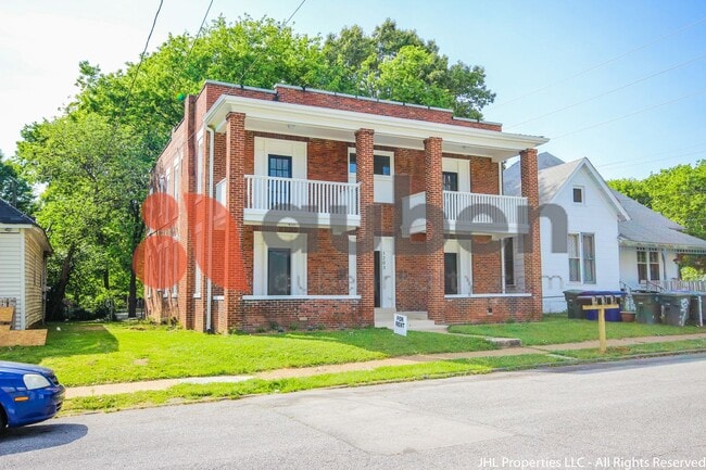 1203 Peachtree St