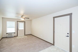 Pheasant Ridge Apts - Income Restrictions in Casper, WY - Foto de edificio - Building Photo