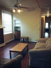Oakland Avenue in Pittsburgh, PA - Building Photo - Interior Photo