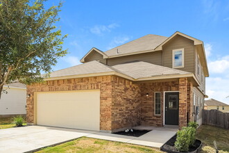 298 Hunters Rnch E in San Antonio, TX - Building Photo - Building Photo