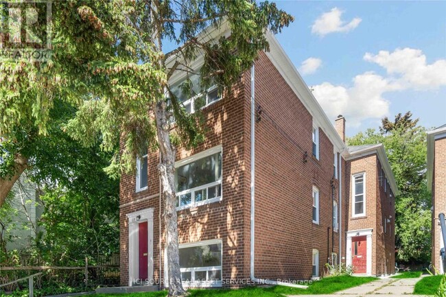 property at 110-110 Eastwood Rd