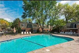 2042 Louisiana Ave S in Minneapolis, MN - Building Photo