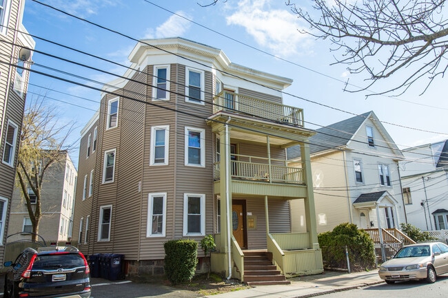 25 Ashford St, Unit 1, Unit 1