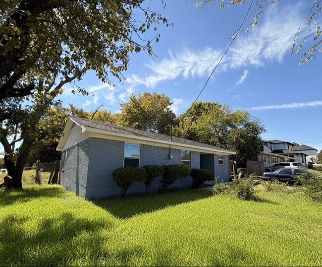 308 E Bourn St in Rockwall, TX - Building Photo - Building Photo