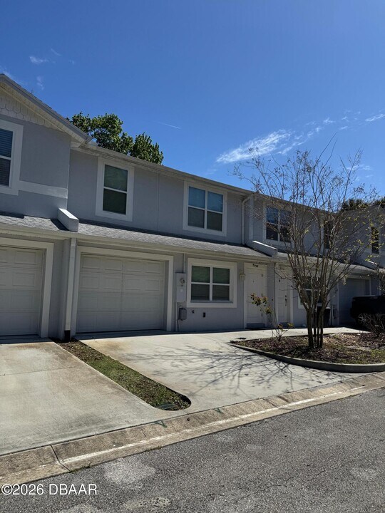 3724 Oak Cove Pl in Port Orange, FL - Building Photo