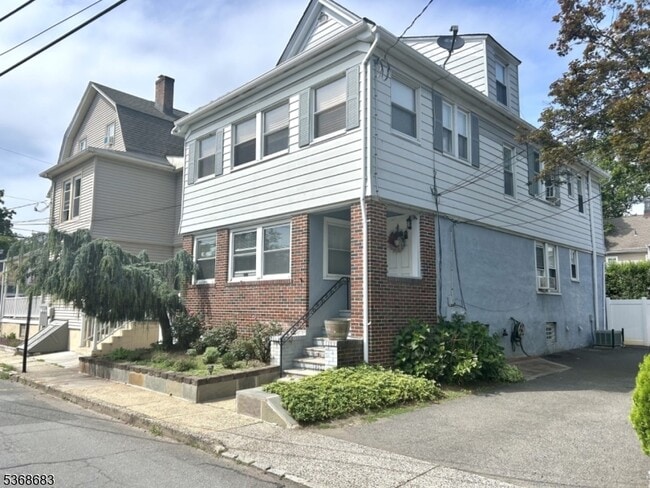 property at 1 William St