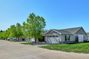 Redwood Maumee Apartments