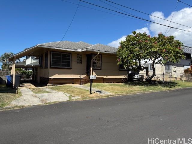 207 Namokueha St in Honolulu, HI - Building Photo - Building Photo