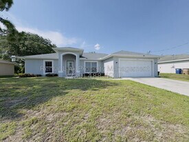 3012 30th St SW in Lehigh Acres, FL - Building Photo