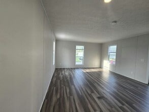 925 Hamlet Cir in Lakeville, MN - Building Photo - Building Photo