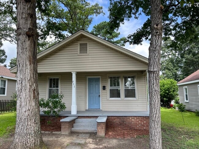 property at 711 Madison St