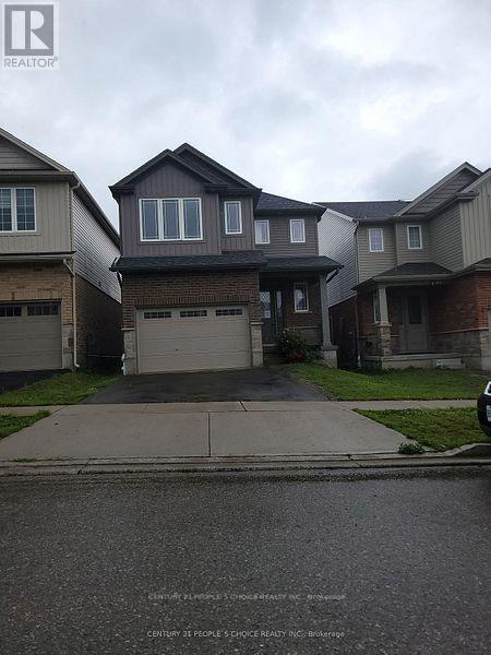 141 Rivertrail Ave in Kitchener, ON - Building Photo