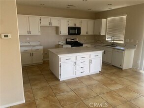 12538 Aruba Ct in Victorville, CA - Building Photo - Building Photo