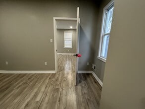 541 Roseland Ave in Pittsburgh, PA - Building Photo - Building Photo