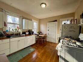 803 Parker St, Unit 3 in Boston, MA - Building Photo