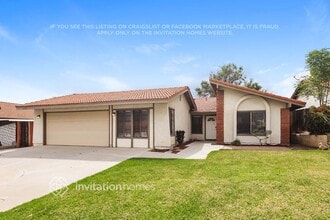 11579 Ridgecrest Ln in Moreno Valley, CA - Foto de edificio - Building Photo