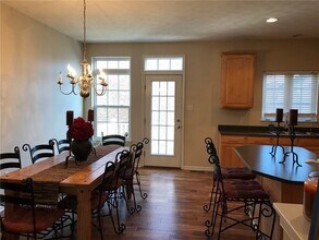 704 Park Plaza E in Wexford, PA - Building Photo - Building Photo