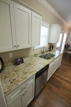 104 Robbins Cir in Oxford, MS - Foto de edificio - Building Photo