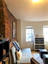 486 Columbus Ave, Unit Garden in Boston, MA - Building Photo