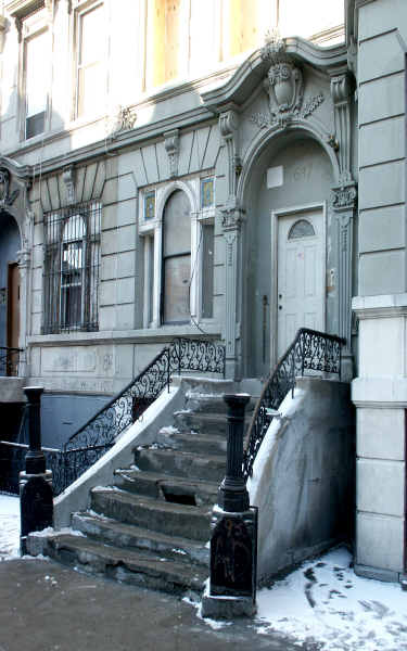 647 Willoughby Ave in Brooklyn, NY - Building Photo - Building Photo