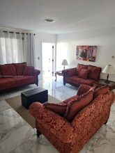 14400 SW 98th Ave in Miami, FL - Building Photo - Building Photo