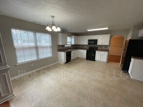 700 Yukon Way in Stockbridge, GA - Building Photo - Building Photo