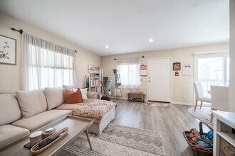 3928 Kendall St in San Diego, CA - Building Photo - Building Photo