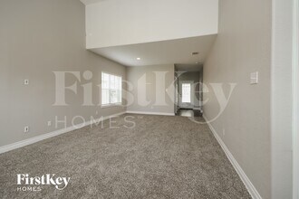 3040 Boxwood Springs Ln in Dickinson, TX - Foto de edificio - Building Photo