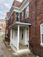 509 N Central St, Unit McMillan Flats Unit 01 in Knoxville, TN - Building Photo - Building Photo