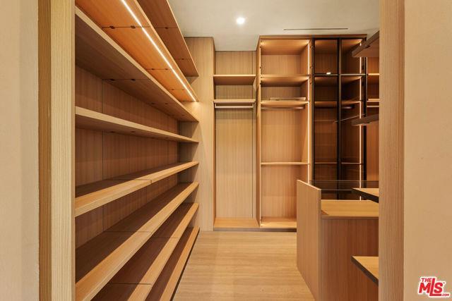 property at 4724 Lemona Ave